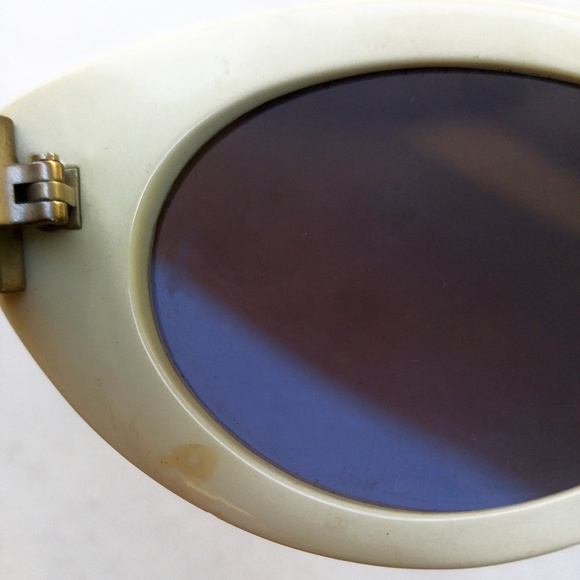 VTG Gianni Versace Sunglasses MOD 480/B Rare White - Picture 8 of 8